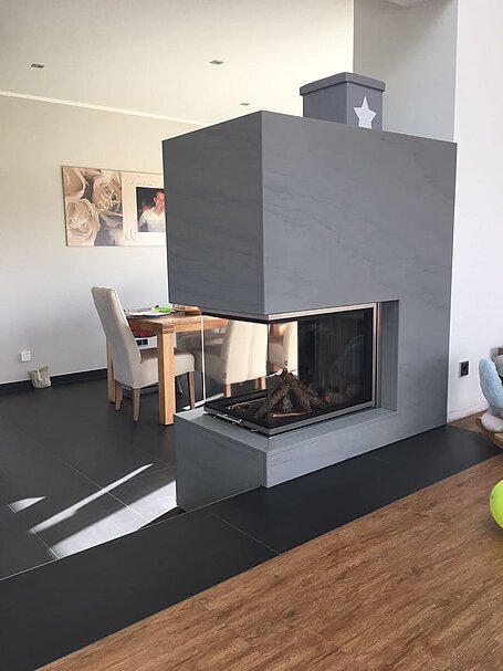 Kaminverkleidung aus Quarzit