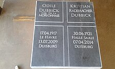 Urnengrabanlagen mit Schriftsteinen / Platten