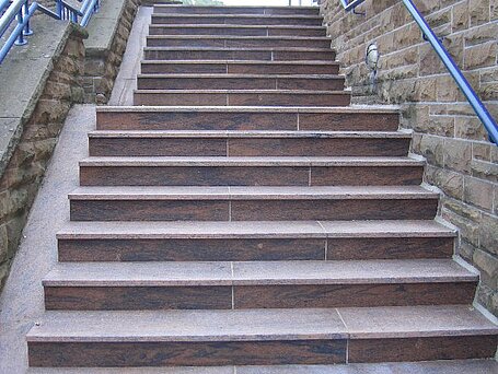 Treppenanlage aus Granit