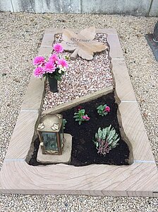 Einzelgrabanlagen aus Kylltaler Sandstein